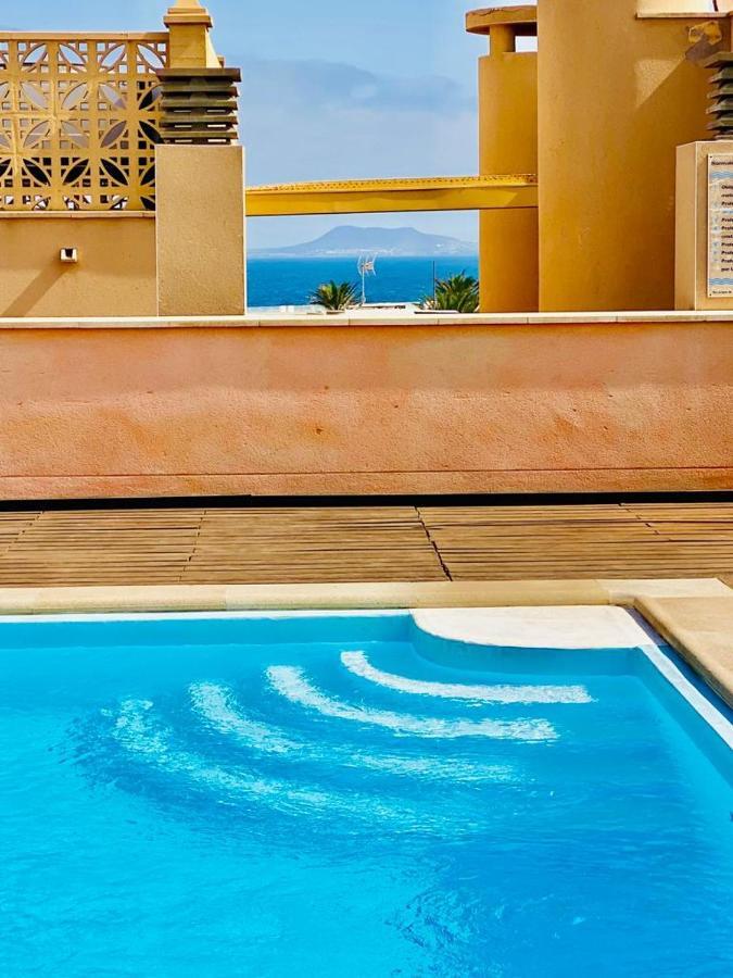 Rooftop Pool Apartment Corralejo Esterno foto
